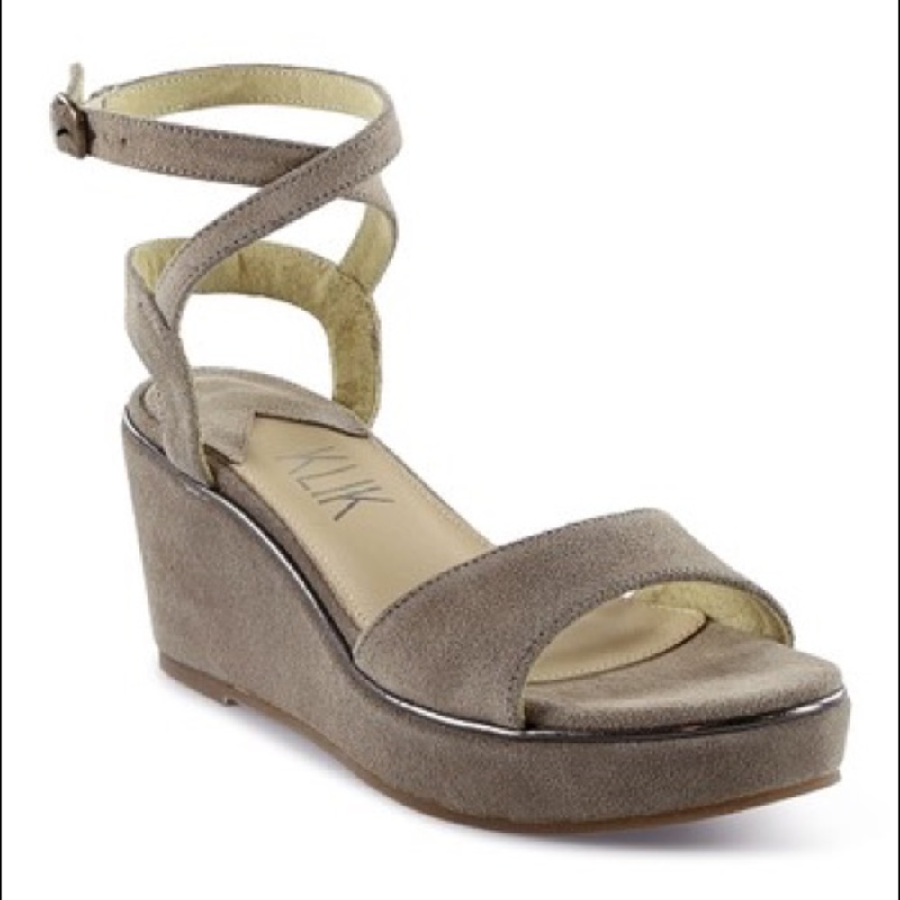 KLIK suede platform  sandals made in Spain.